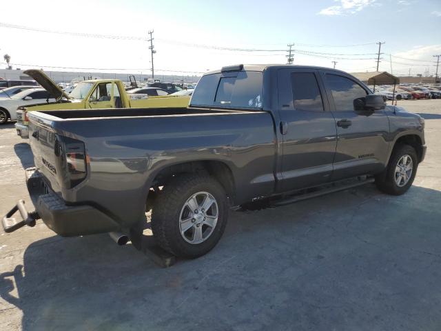 Photo 2 VIN: 5TFRM5F12HX120667 - TOYOTA TUNDRA DOU 