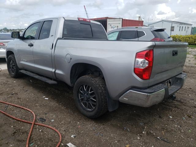 Photo 2 VIN: 5TFRM5F12KX136911 - TOYOTA TUNDRA DOU 