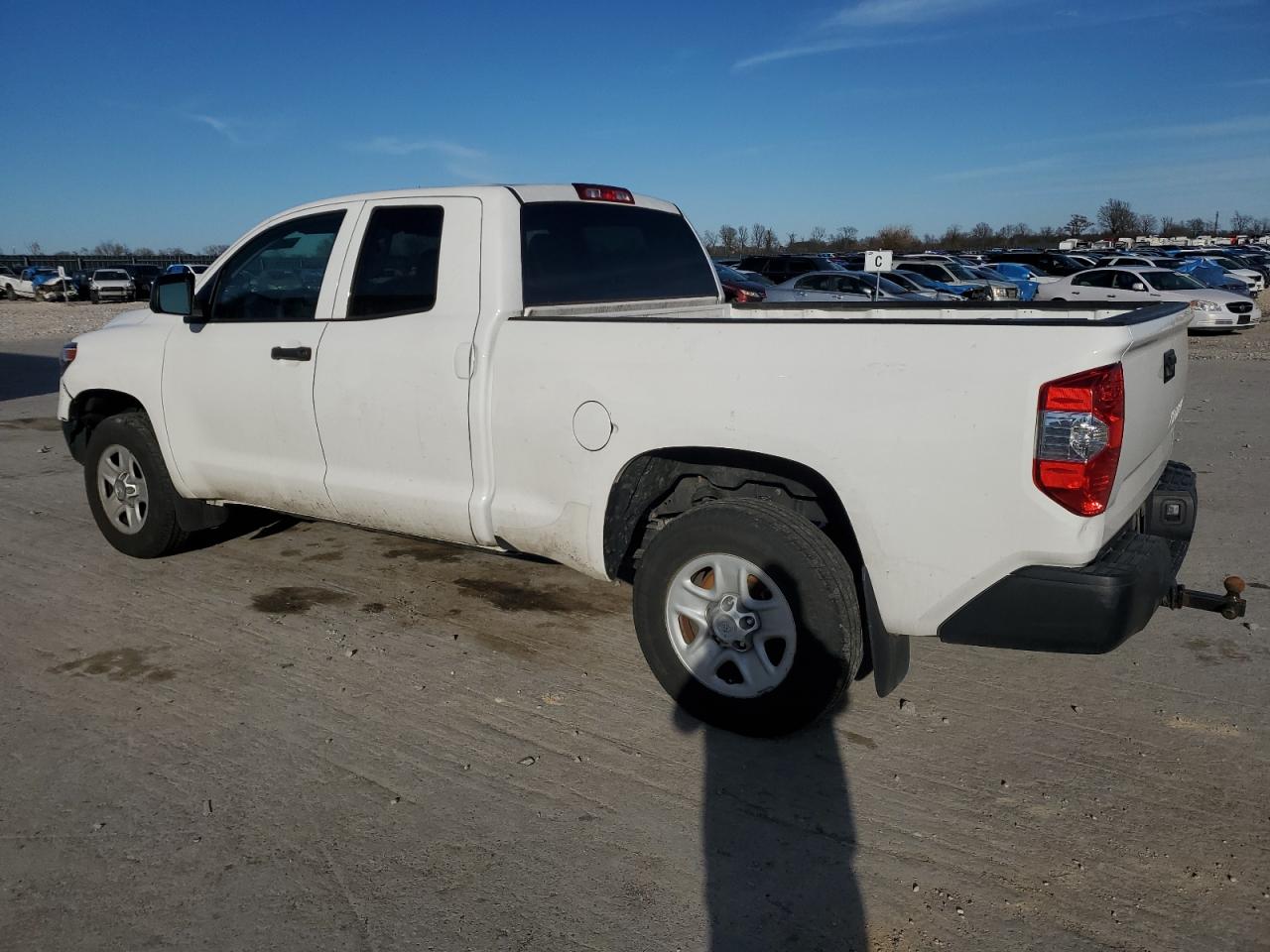 Photo 1 VIN: 5TFRM5F12KX137329 - TOYOTA TUNDRA 