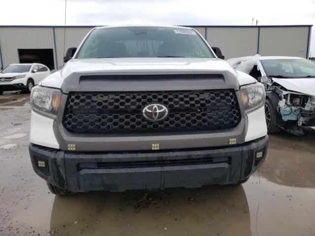 Photo 4 VIN: 5TFRM5F12KX142157 - TOYOTA TUNDRA 