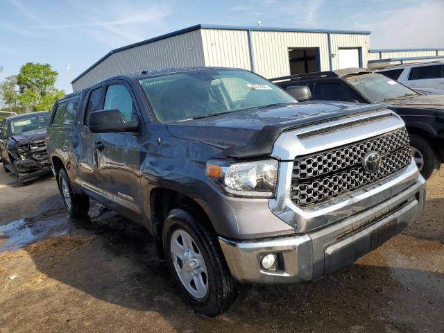 Photo 3 VIN: 5TFRM5F12KX142482 - TOYOTA TUNDRA DOU 