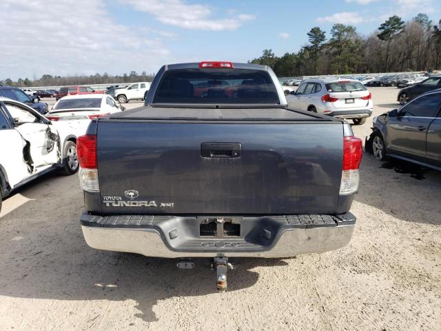 Photo 5 VIN: 5TFRM5F13AX011186 - TOYOTA TUNDRA DOU 