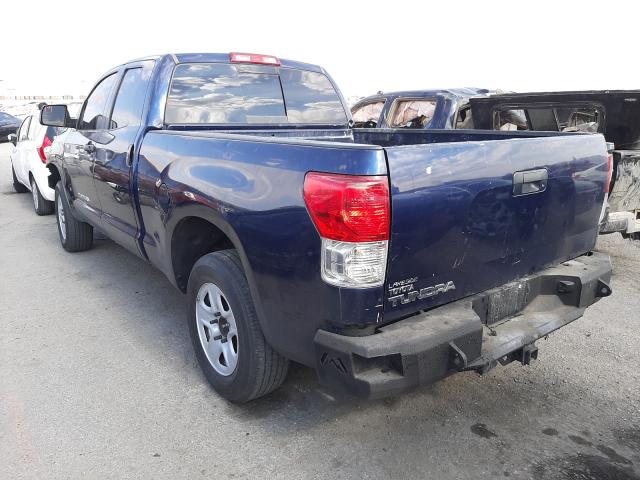 Photo 2 VIN: 5TFRM5F13AX019658 - TOYOTA TUNDRA DOU 