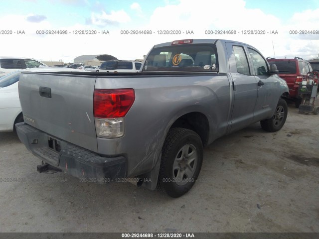 Photo 3 VIN: 5TFRM5F13CX043719 - TOYOTA TUNDRA 2WD TRUCK 