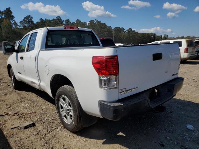 Photo 2 VIN: 5TFRM5F13CX046944 - TOYOTA TUNDRA DOU 