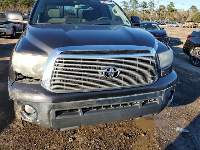 Photo 4 VIN: 5TFRM5F13CX051366 - TOYOTA TUNDRA DOU 