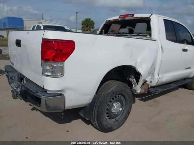 Photo 5 VIN: 5TFRM5F13DX052356 - TOYOTA TUNDRA 