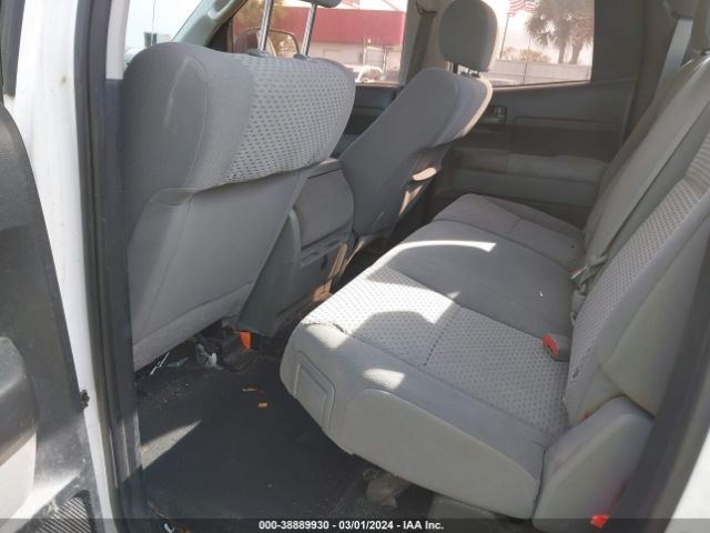 Photo 7 VIN: 5TFRM5F13DX052356 - TOYOTA TUNDRA 