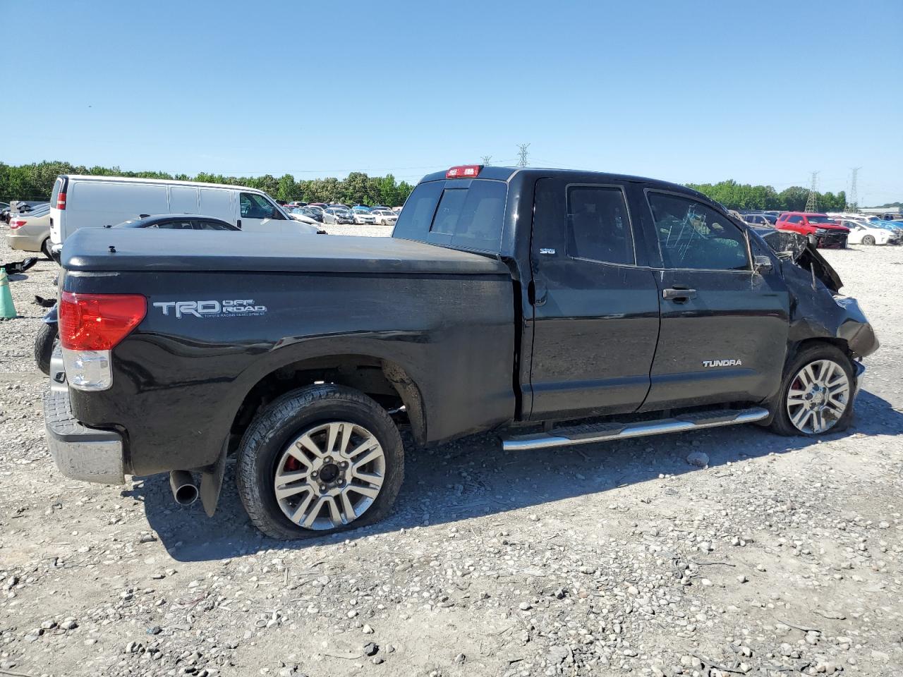 Photo 2 VIN: 5TFRM5F13DX057296 - TOYOTA TUNDRA 