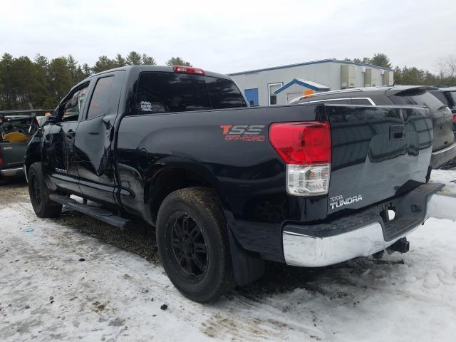 Photo 2 VIN: 5TFRM5F13DX059968 - TOYOTA TUNDRA DOU 