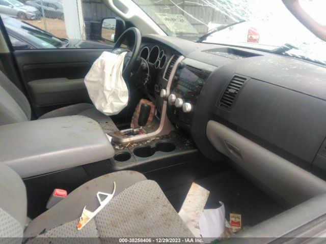 Photo 4 VIN: 5TFRM5F13DX061154 - TOYOTA TUNDRA 