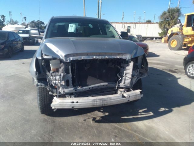 Photo 5 VIN: 5TFRM5F13DX062580 - TOYOTA TUNDRA 2WD TRUCK 