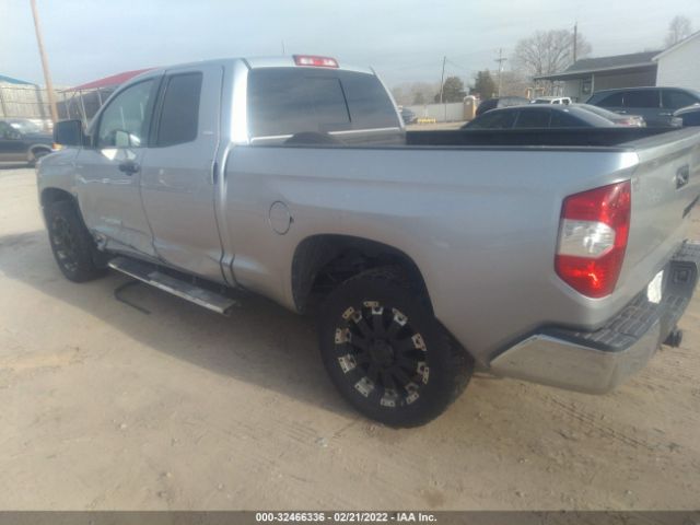 Photo 2 VIN: 5TFRM5F13FX092553 - TOYOTA TUNDRA 2WD TRUCK 