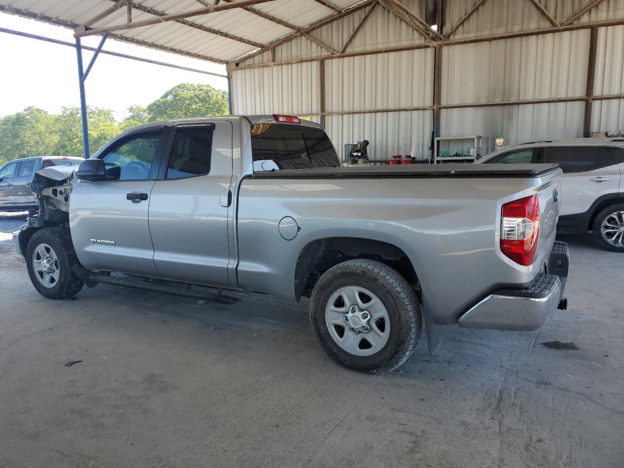 Photo 1 VIN: 5TFRM5F13HX121343 - TOYOTA TUNDRA 