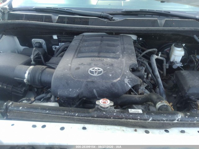 Photo 9 VIN: 5TFRM5F13JX129898 - TOYOTA TUNDRA 2WD 