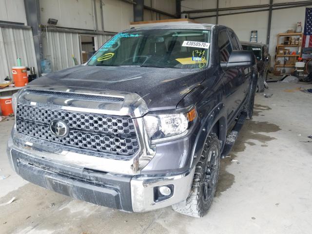 Photo 1 VIN: 5TFRM5F13KX134620 - TOYOTA TUNDRA DOU 