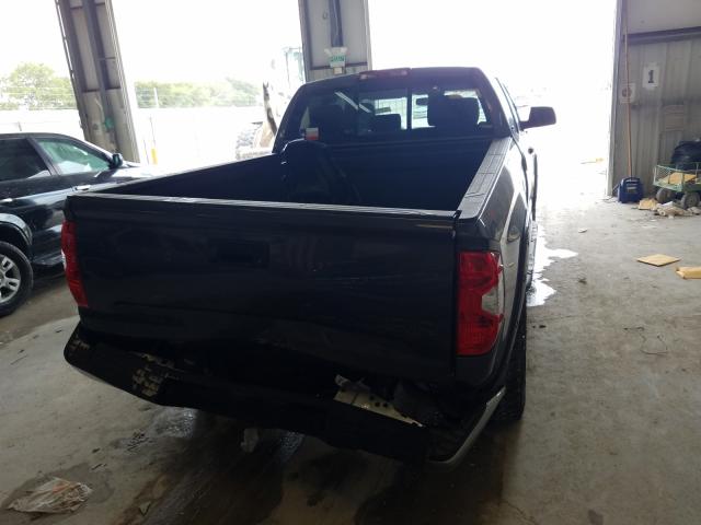 Photo 8 VIN: 5TFRM5F13KX134620 - TOYOTA TUNDRA DOU 