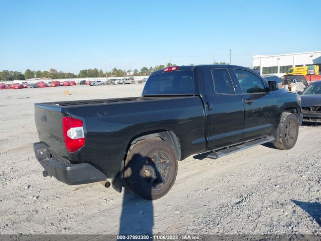 Photo 3 VIN: 5TFRM5F13KX143379 - TOYOTA TUNDRA 