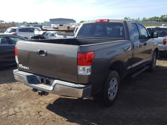 Photo 3 VIN: 5TFRM5F14AX002173 - TOYOTA TUNDRA DOU 