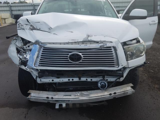 Photo 8 VIN: 5TFRM5F14AX005283 - TOYOTA TUNDRA DOU 