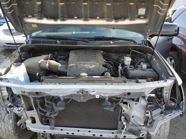 Photo 10 VIN: 5TFRM5F14BX023929 - TOYOTA TUNDRA DOU 