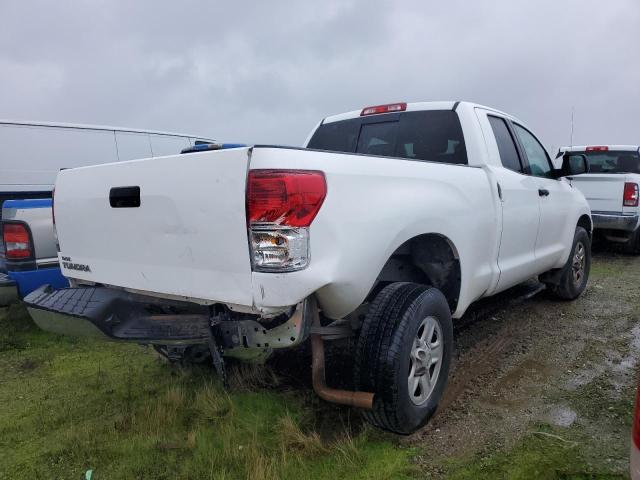 Photo 2 VIN: 5TFRM5F14BX025647 - TOYOTA TUNDRA 