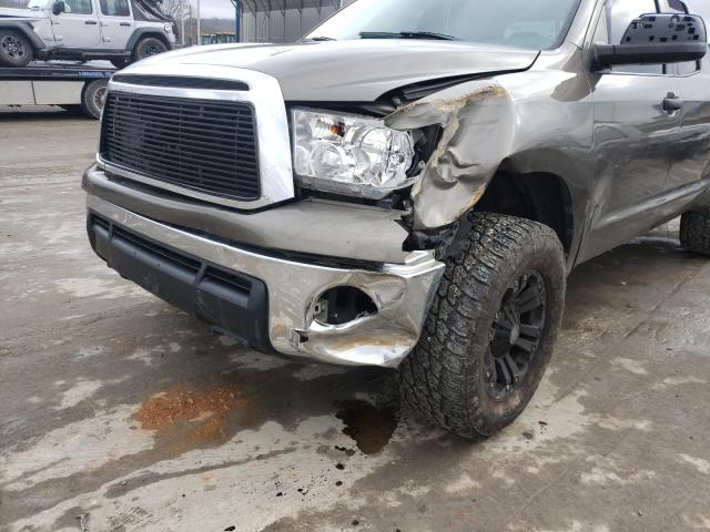 Photo 8 VIN: 5TFRM5F14BX026488 - TOYOTA TUNDRA DOU 