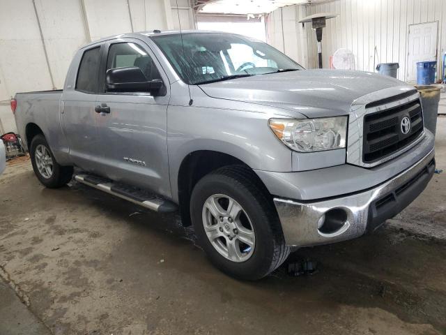 Photo 3 VIN: 5TFRM5F14BX031285 - TOYOTA TUNDRA 