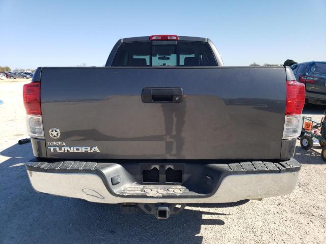 Photo 5 VIN: 5TFRM5F14DX052849 - TOYOTA TUNDRA DOU 