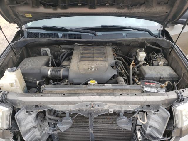 Photo 6 VIN: 5TFRM5F14DX053922 - TOYOTA TUNDRA 