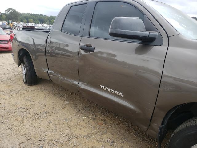 Photo 9 VIN: 5TFRM5F14DX053922 - TOYOTA TUNDRA 