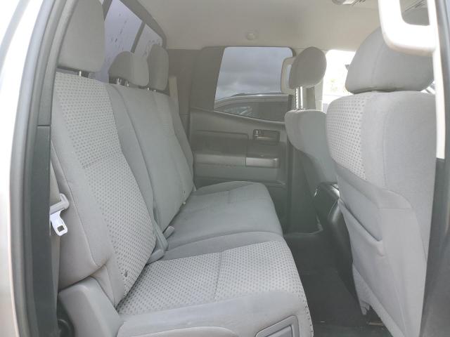 Photo 9 VIN: 5TFRM5F14DX060451 - TOYOTA TUNDRA DOU 