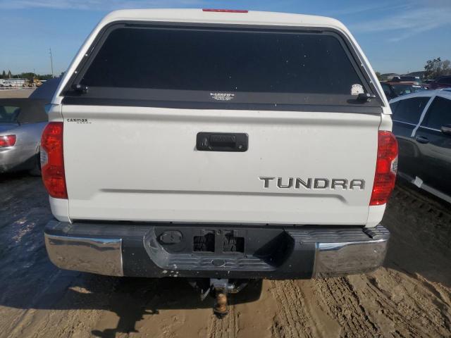 Photo 5 VIN: 5TFRM5F14EX081642 - TOYOTA TUNDRA DOU 