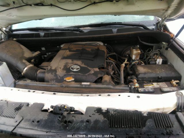 Photo 9 VIN: 5TFRM5F14GX108826 - TOYOTA TUNDRA 2WD TRUCK 