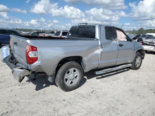 Photo 2 VIN: 5TFRM5F14HX122453 - TOYOTA TUNDRA DOU 