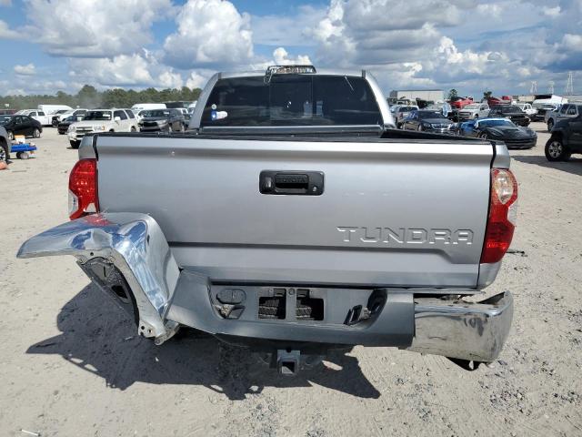 Photo 5 VIN: 5TFRM5F14HX122453 - TOYOTA TUNDRA DOU 