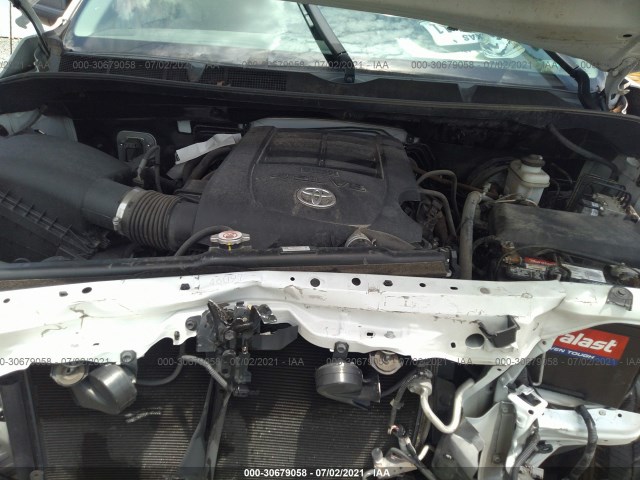 Photo 9 VIN: 5TFRM5F14KX141124 - TOYOTA TUNDRA 2WD 