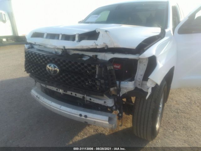 Photo 5 VIN: 5TFRM5F14KX141124 - TOYOTA TUNDRA 2WD 