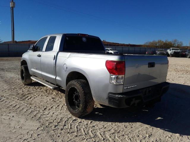 Photo 2 VIN: 5TFRM5F15BX036110 - TOYOTA TUNDRA DOU 