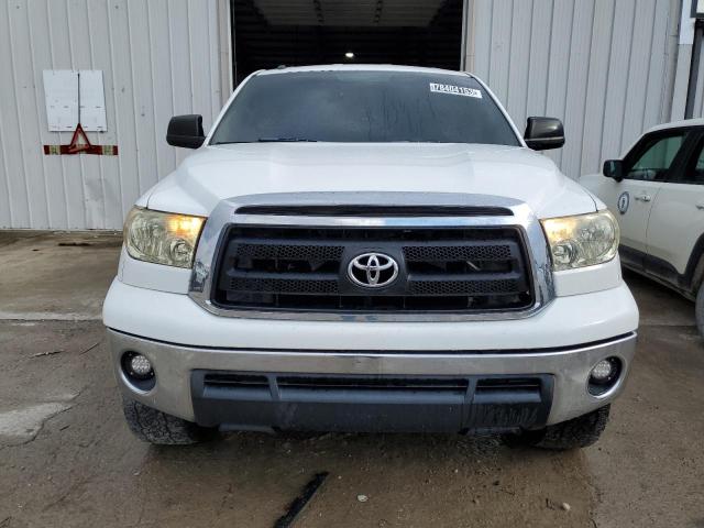 Photo 4 VIN: 5TFRM5F15DX058157 - TOYOTA TUNDRA 