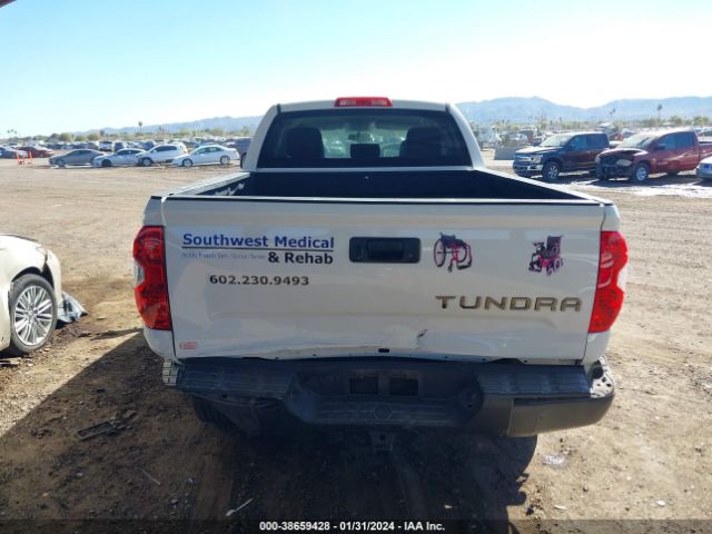 Photo 5 VIN: 5TFRM5F15EX077194 - TOYOTA TUNDRA 