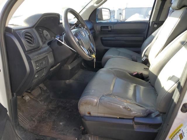 Photo 4 VIN: 5TFRM5F15FX089251 - TOYOTA TUNDRA DOU 