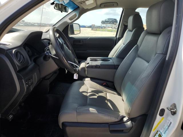 Photo 6 VIN: 5TFRM5F15GX104171 - TOYOTA TUNDRA DOU 