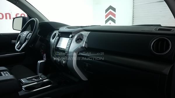 Photo 25 VIN: 5TFRM5F15HX119173 - TOYOTA TUNDRA 