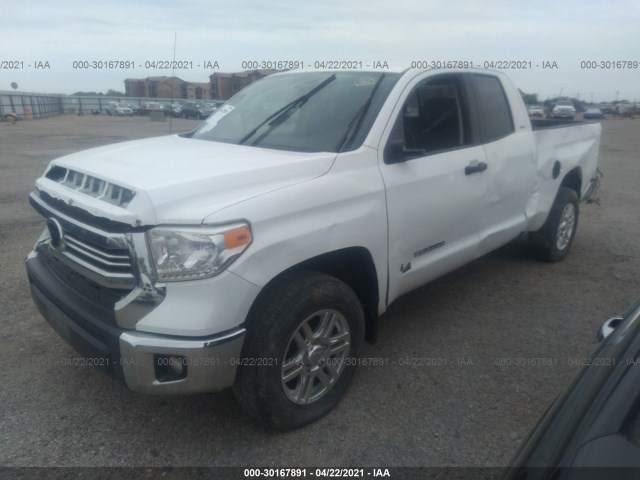 Photo 1 VIN: 5TFRM5F15HX120811 - TOYOTA TUNDRA 2WD 