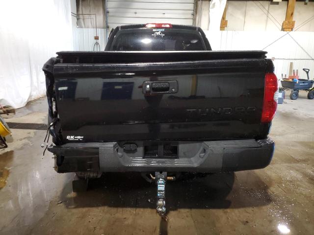 Photo 5 VIN: 5TFRM5F15JX129319 - TOYOTA TUNDRA DOU 