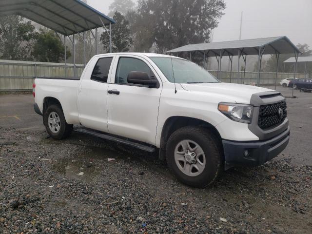 Photo 3 VIN: 5TFRM5F15KX140791 - TOYOTA TUNDRA DOU 