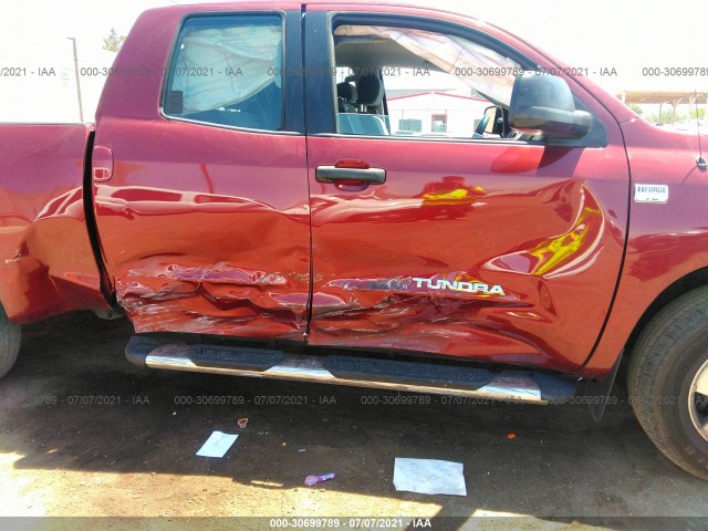 Photo 5 VIN: 5TFRM5F16AX008847 - TOYOTA TUNDRA 2WD TRUCK 