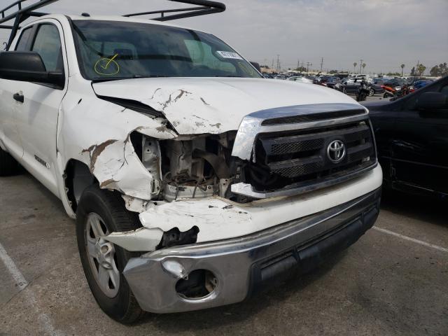 Photo 8 VIN: 5TFRM5F16AX012655 - TOYOTA TUNDRA 2WD TRUCK 