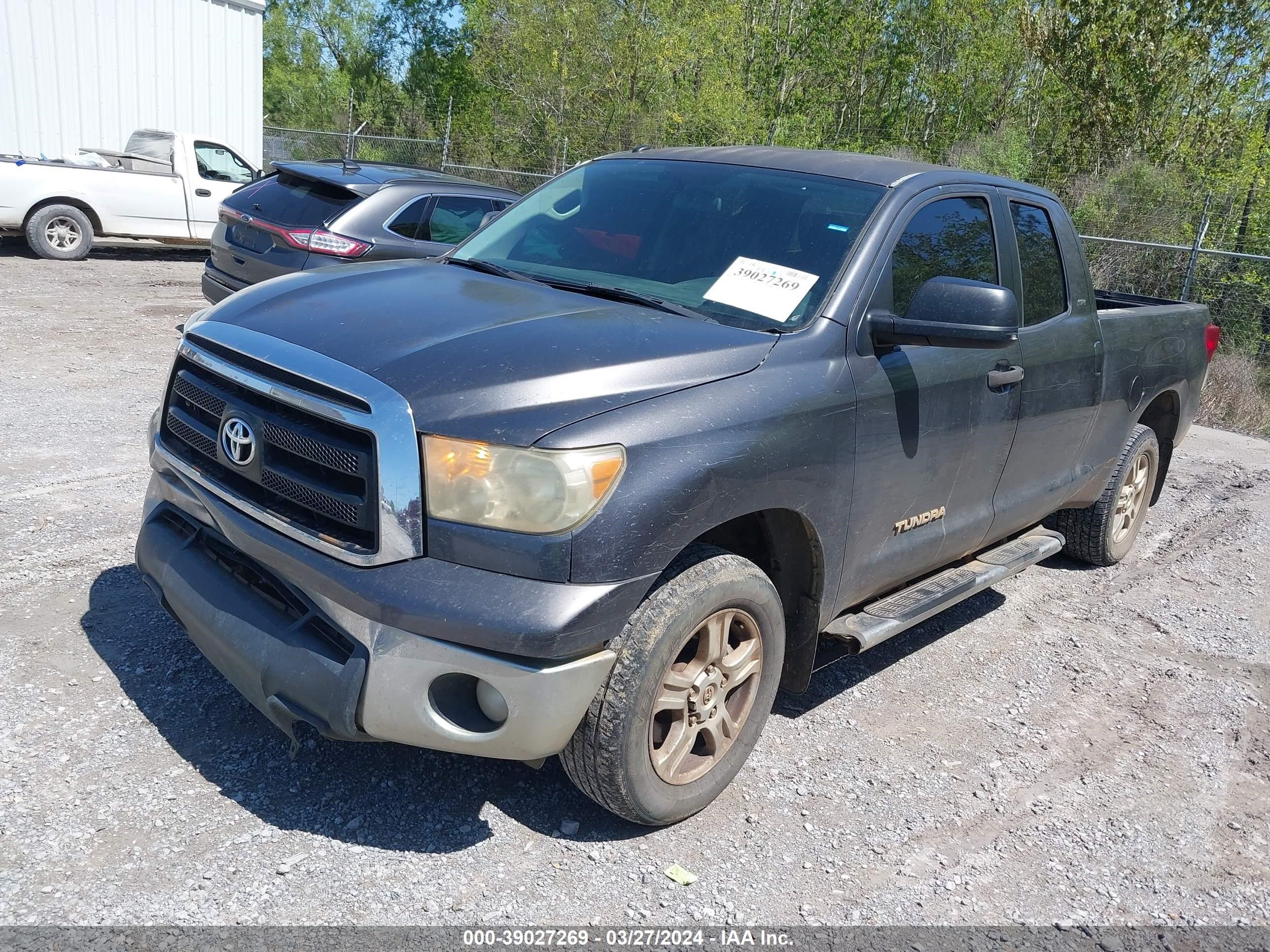 Photo 1 VIN: 5TFRM5F16BX022023 - TOYOTA TUNDRA 